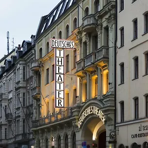 Deutsches Theater Stadtzentrum **** München